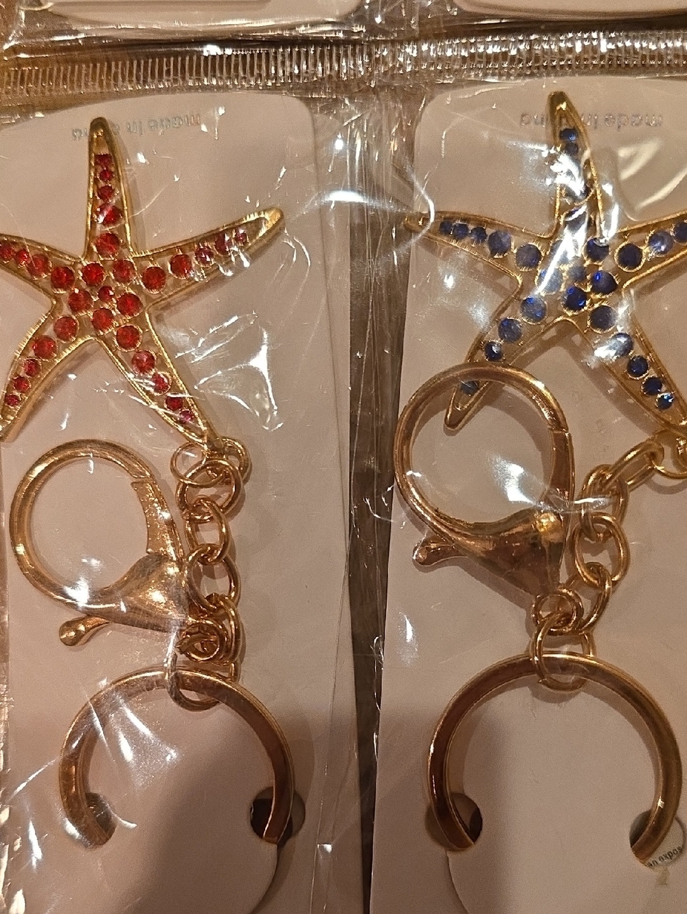 BULK Starfish Keychains - Picture 4 of 5